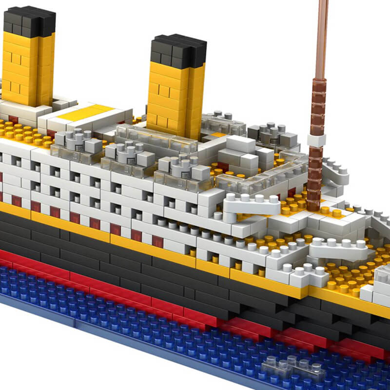 Titanic Building Block Set