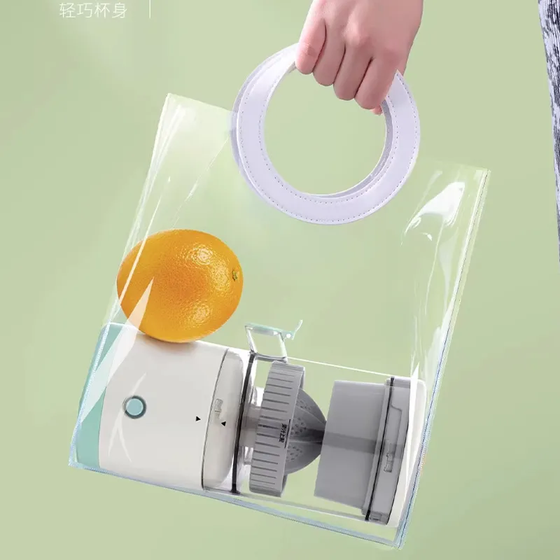 Přenosný dobíjecí odšťavňovač ovoce EasySqueeze™