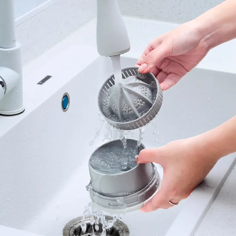 Přenosný dobíjecí odšťavňovač ovoce EasySqueeze™