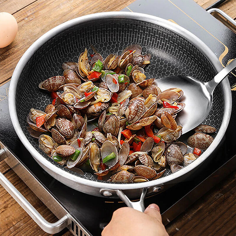 Wok sa saćastim uzorkom King