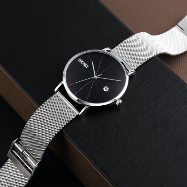 L'argent Noir elegáns karóra