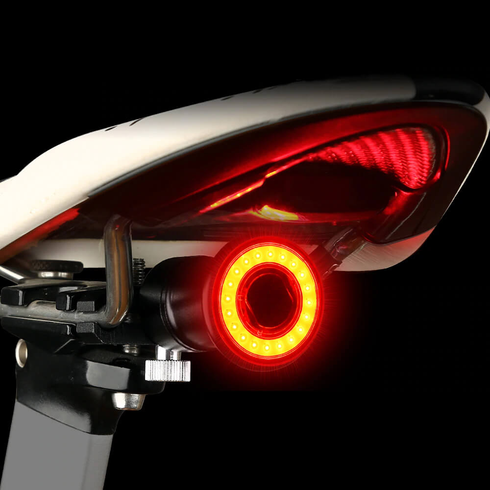Inteligentna tylna lampka rowerowa TailSmart