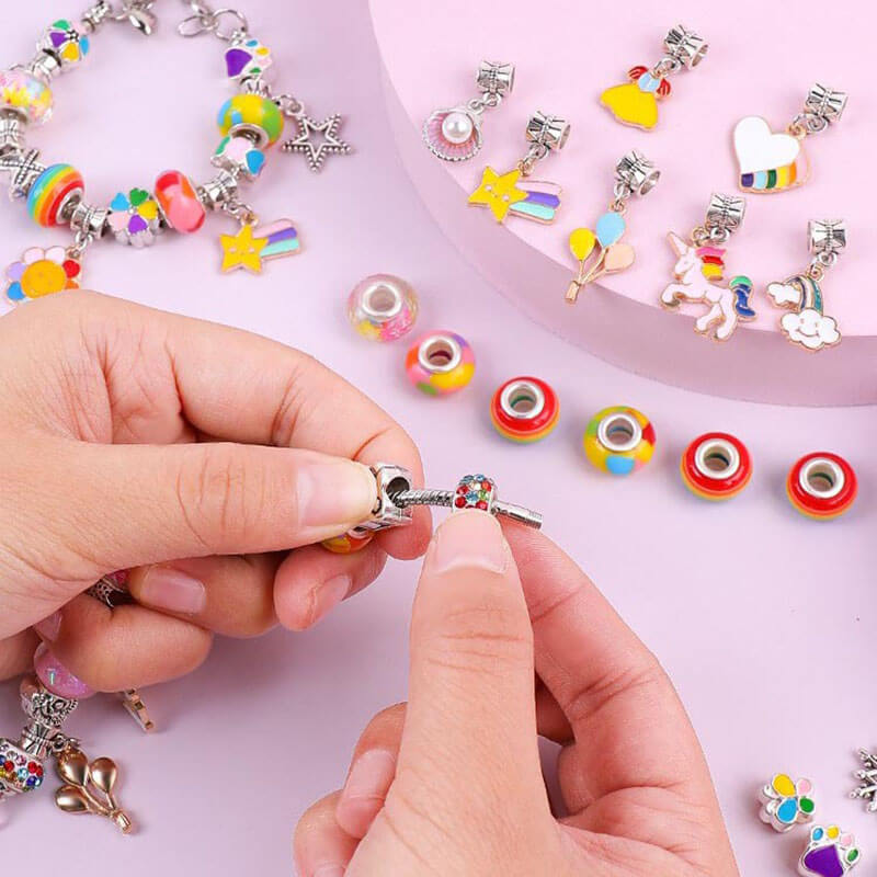 Set de făcut brățări Beadlee