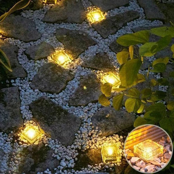 Spoturi solare pentru grădină SolBrick