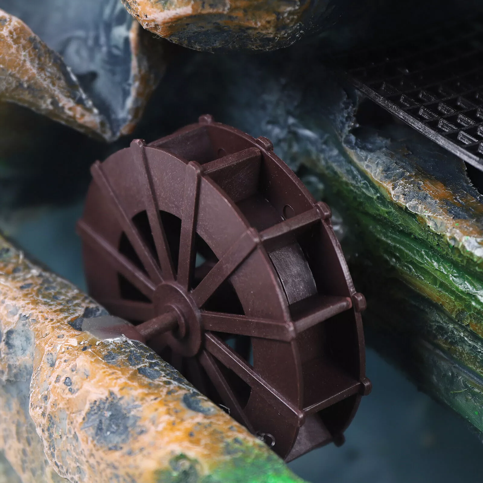 DreamMill™ stolová LED fontána s vodným mlynom